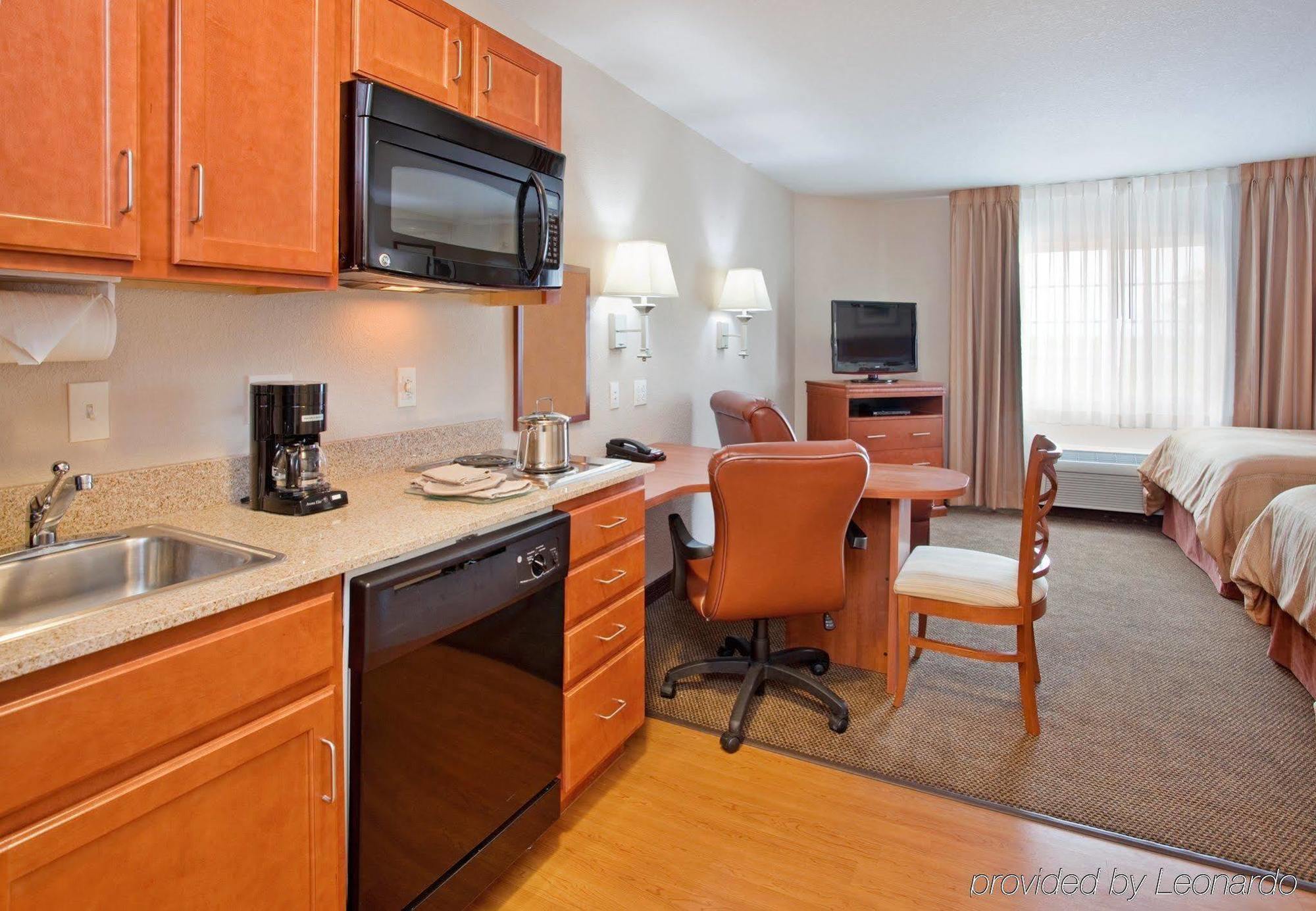 Candlewood Suites Kansas City Airport Quarto foto