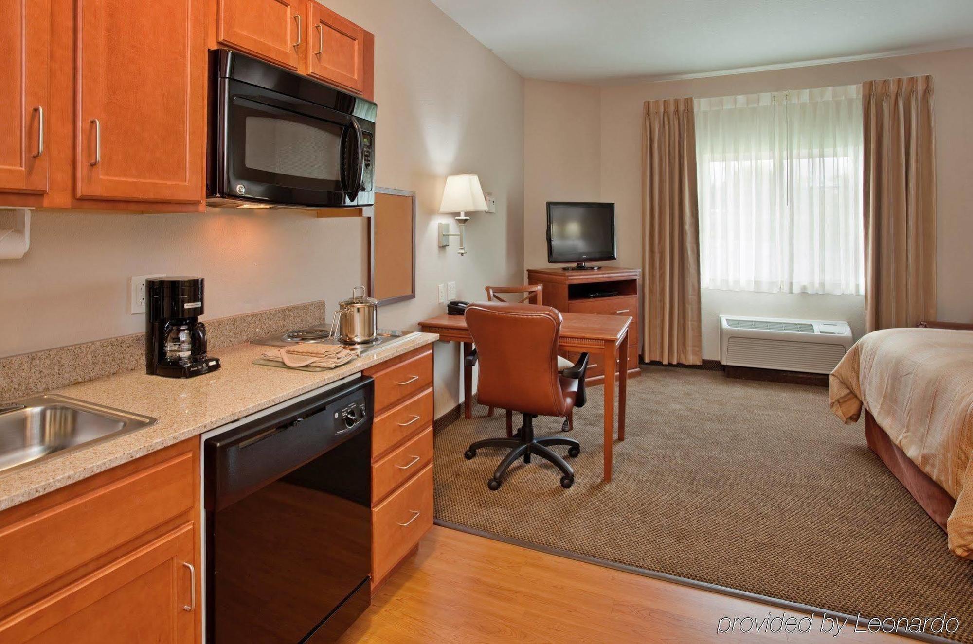Candlewood Suites Kansas City Airport Quarto foto